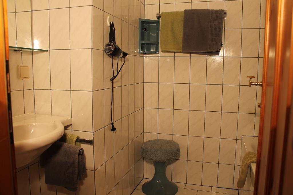 Haralds Ferienwohnungen Bad Kleinkirchheim Bilik gambar