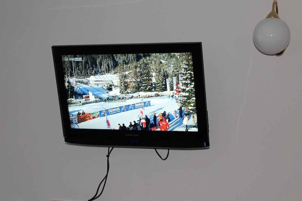 Haralds Ferienwohnungen Bad Kleinkirchheim Bilik gambar